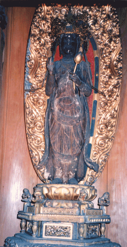 木造聖観世音菩薩立像の全体像