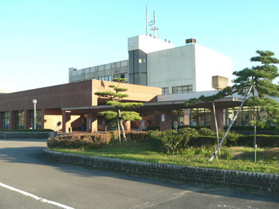 富加町役場の画像